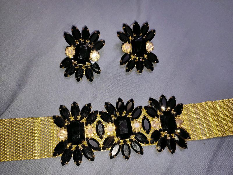 Choker Set