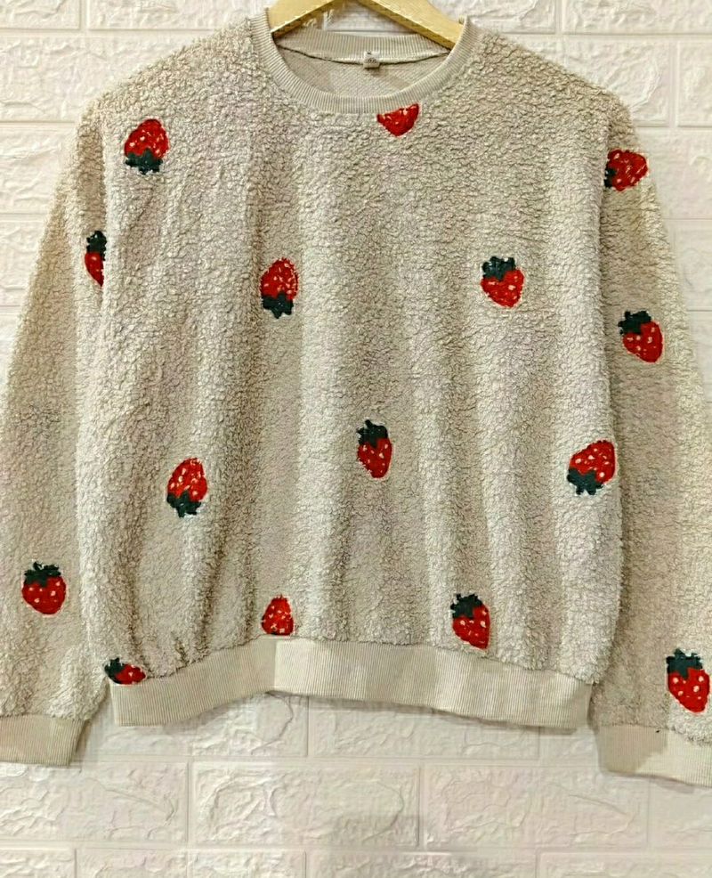 Strawberry💗 Sweater