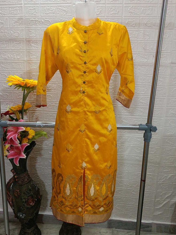 Embroidery silk Kurti