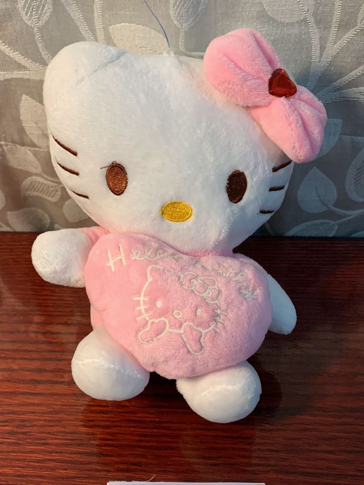 Hello Kitty Plushie