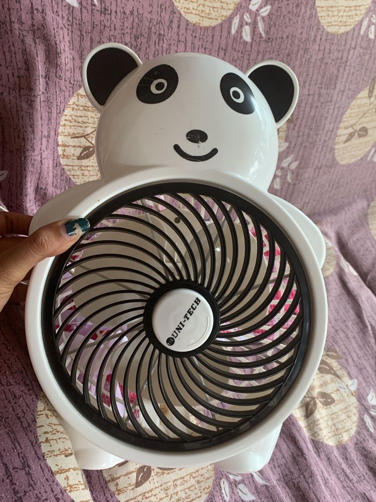 Panda Fan