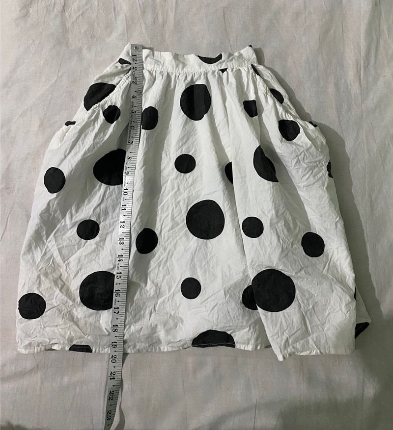 Polka Dot Skirt Waist 24-26(elasticsted )