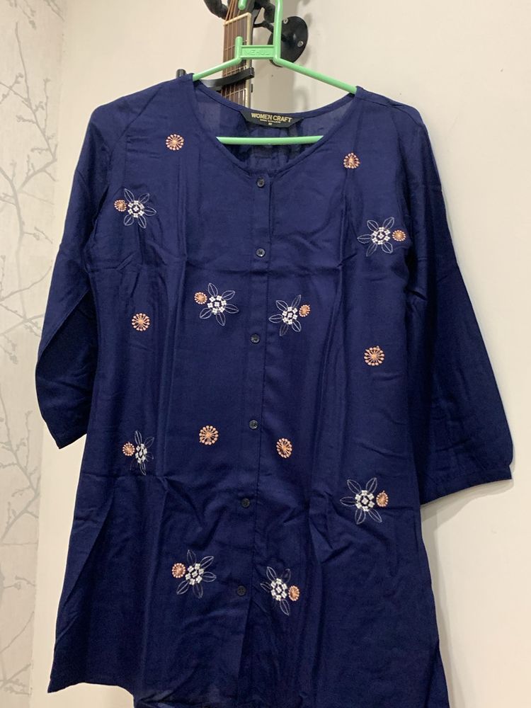 Short Kurti With 3/4th Sleeve