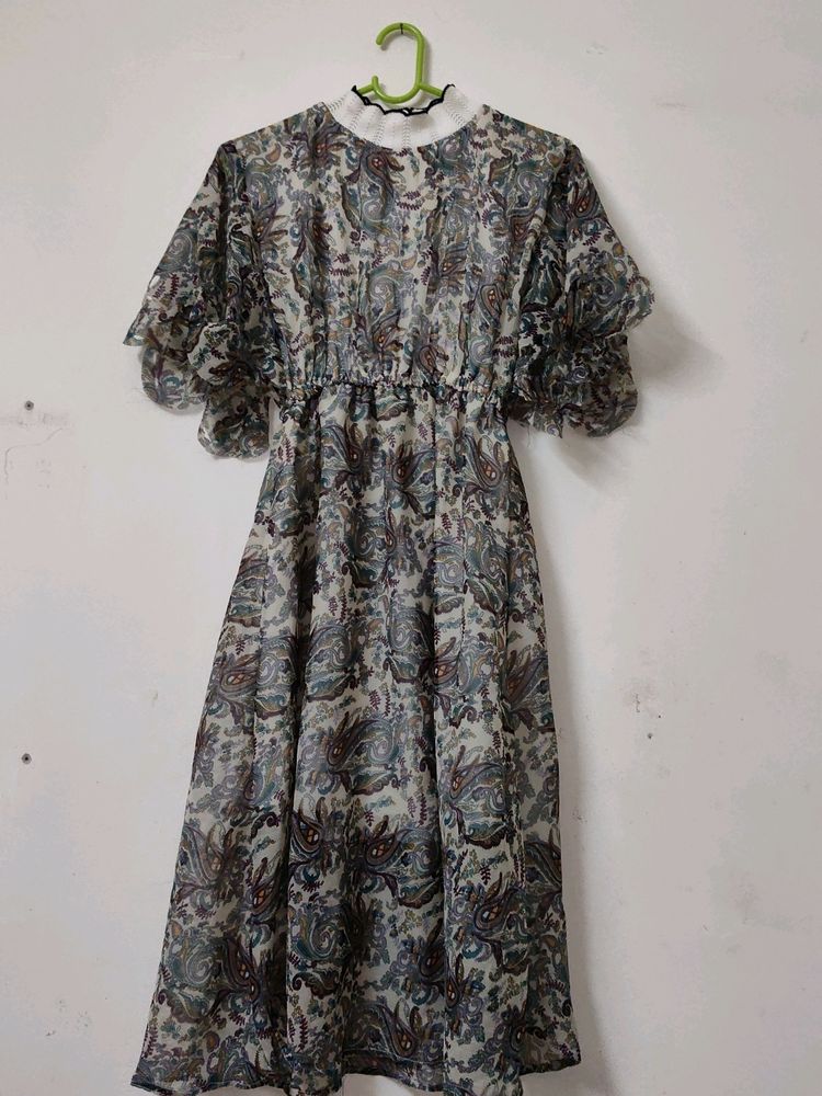 Chic Floral Print Dress for Sale