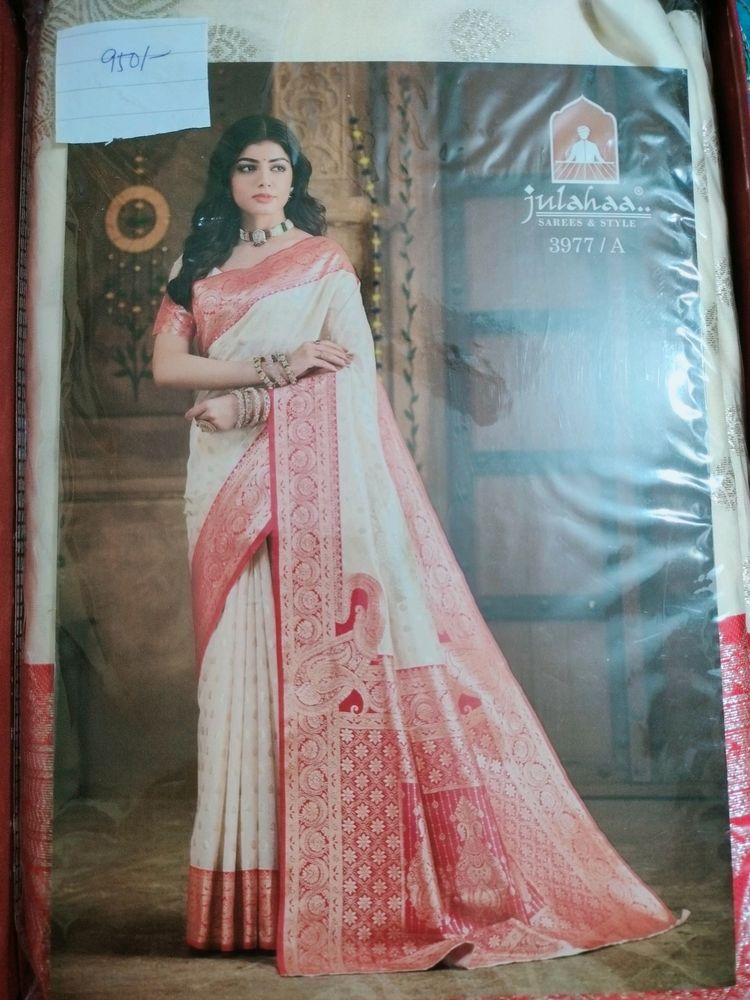 A Beautiful Weaving White Red Silk Saree