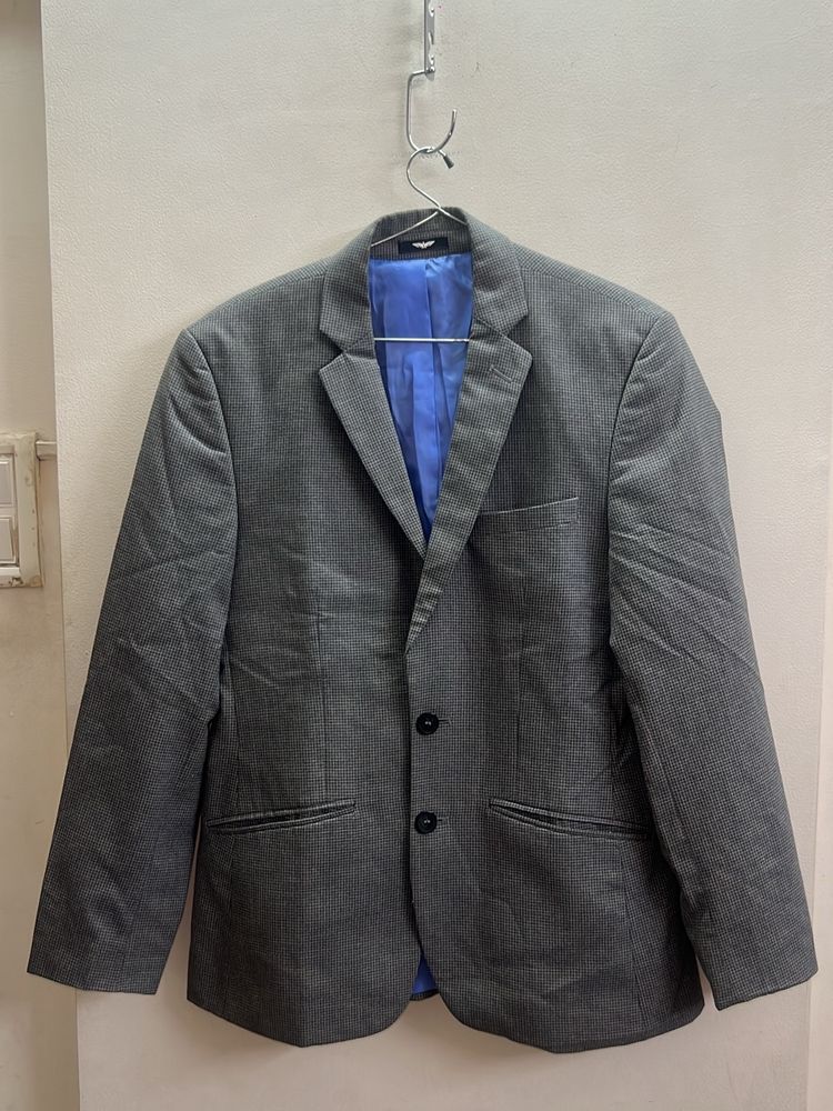 Original park avenue Blazer brand new condition