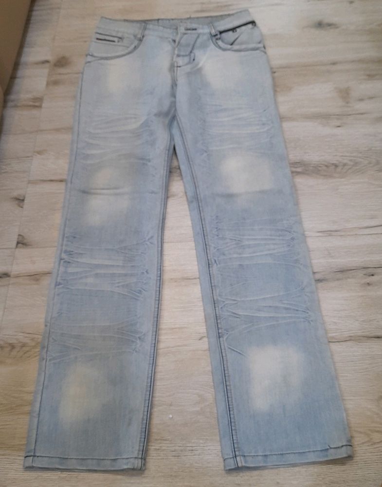 Log In Jean's Size 32 SA0149