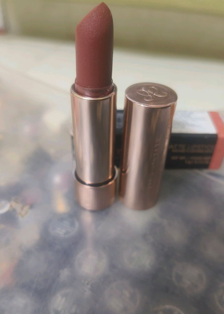 Anastasia Beverly Hills -Sugar Plum Matte Lipstick