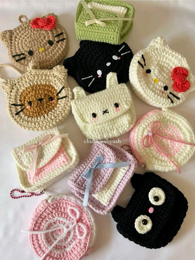 !!RESTOCK!! Crochet Earphone Case Or Pouch