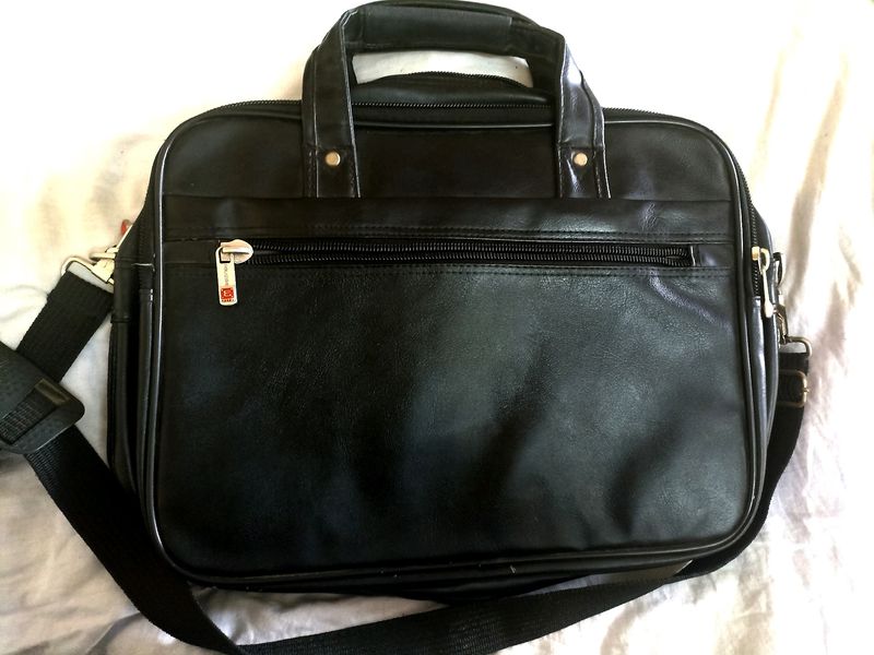 Black Leather Laptop Bag