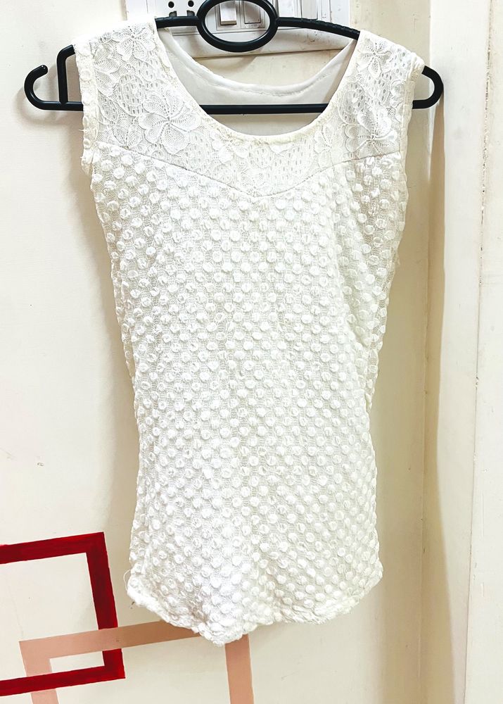 White Sleeveless Top Stretchable