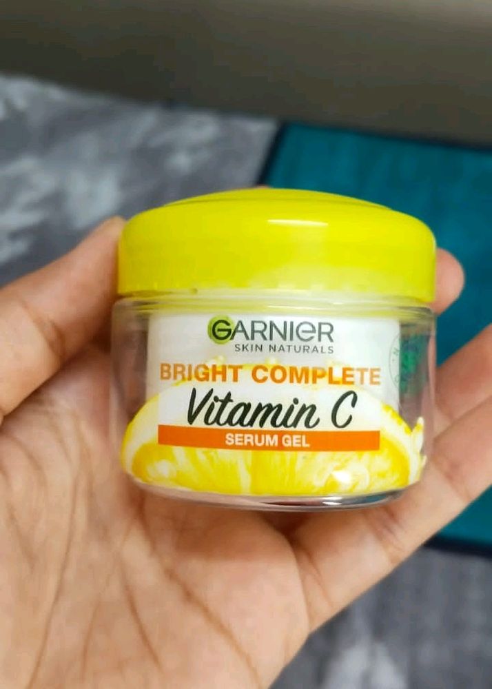 Garnier Vitamin C Serum Gel