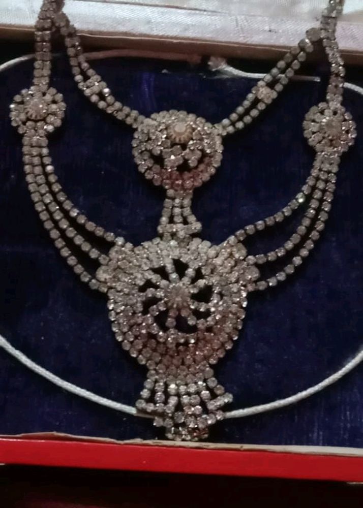 Necklace Set