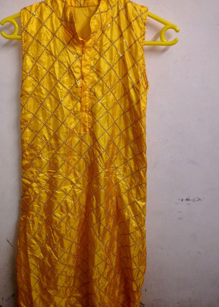 Golden Kurti