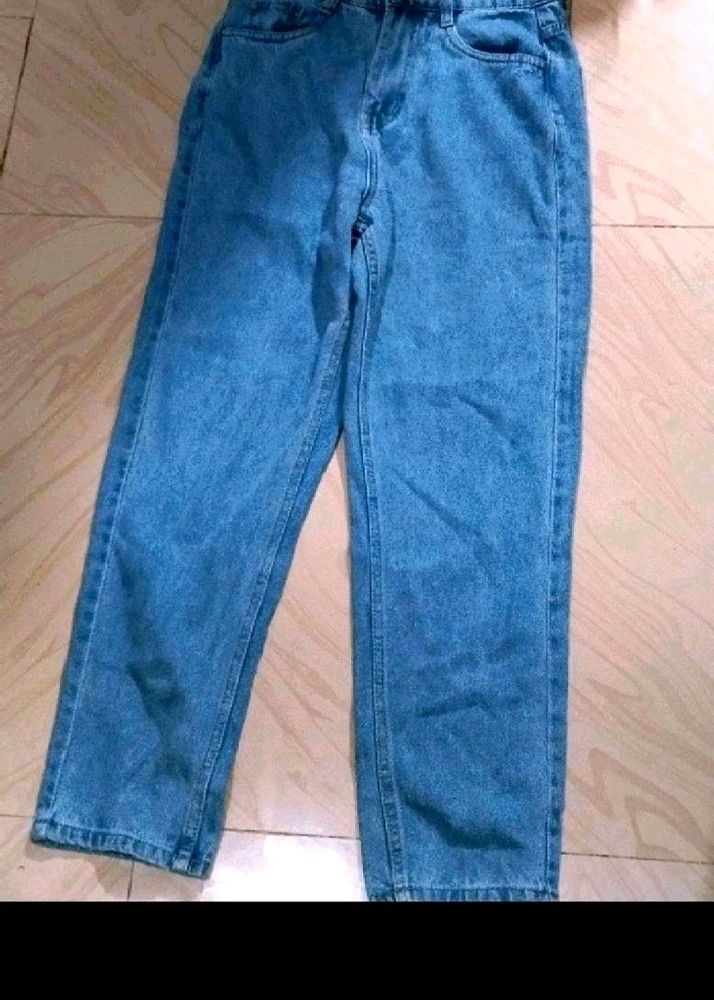 Straight Fit Jeans