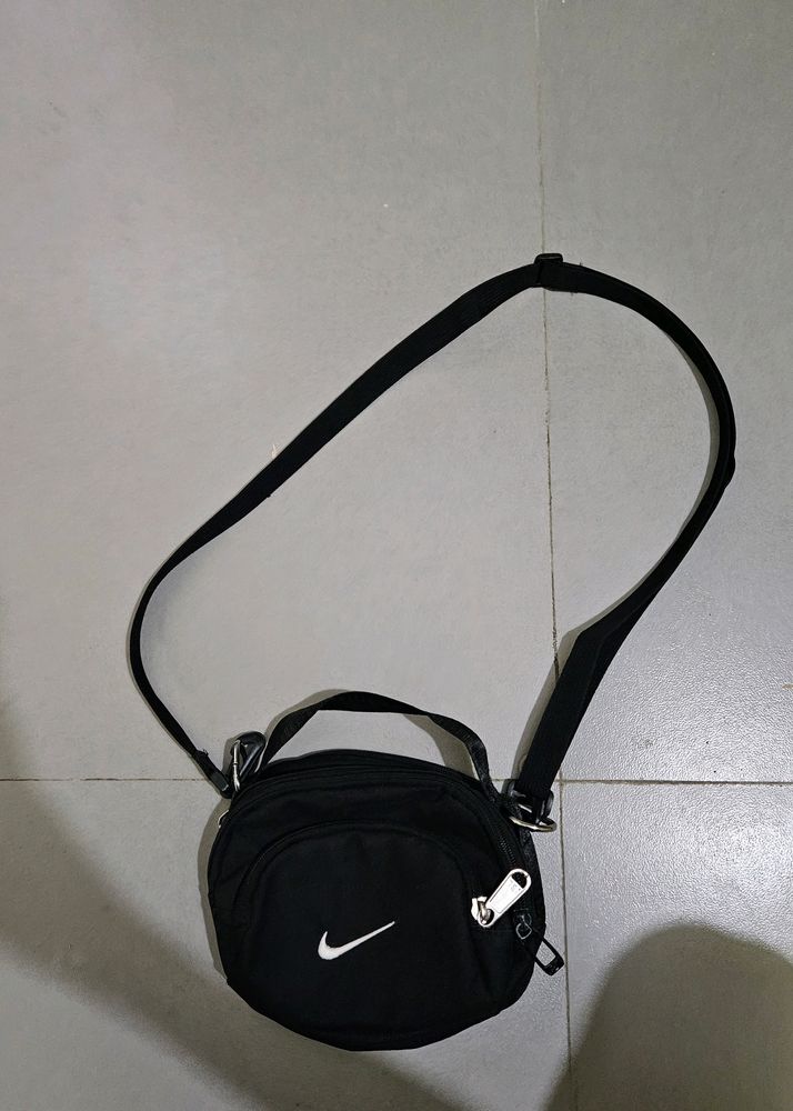 Nike Sling Bag