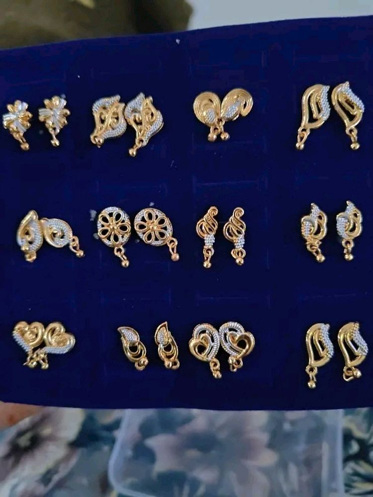 12 Pair Ear Stud