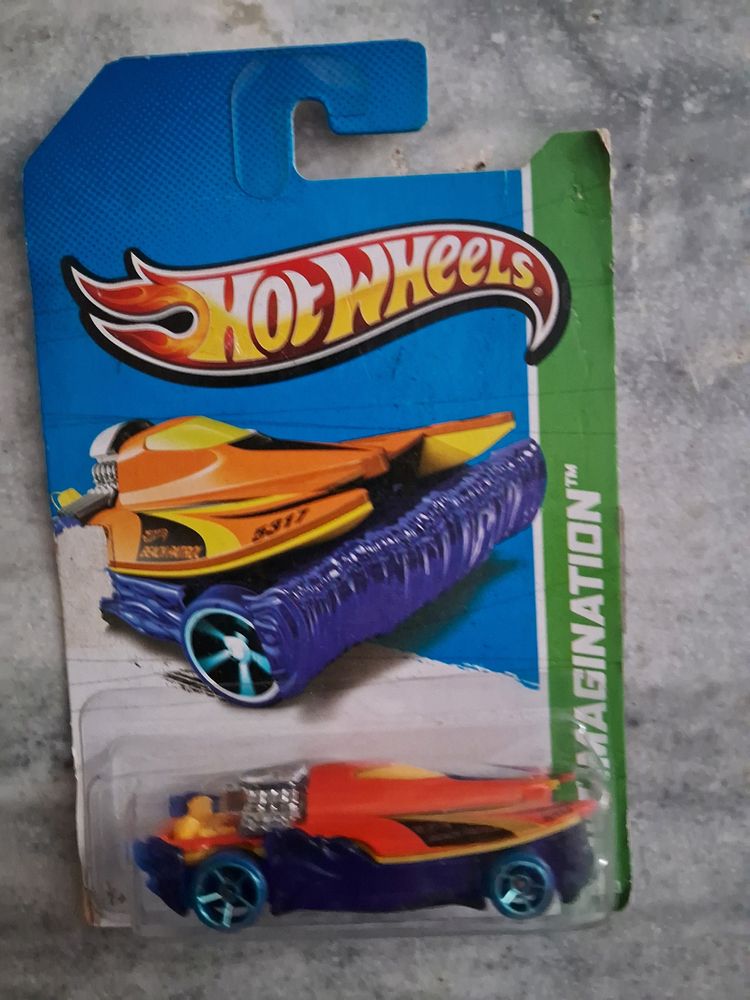 HOT WHEELS MAD SPLASH CAR