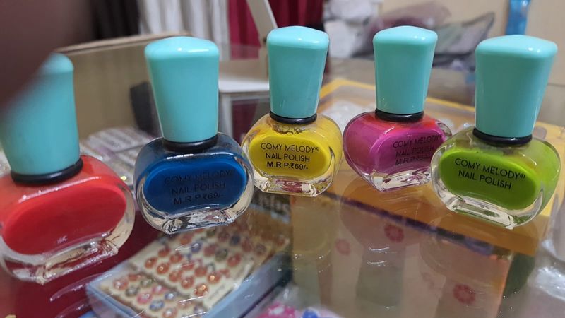 PACK OF 5 NAILPAINT