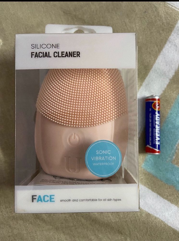 Miniso Facial Cleaner Waterproof