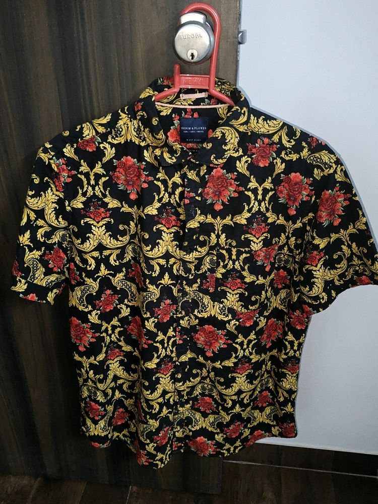 Negotiable Black Printed SlimFit Shirt