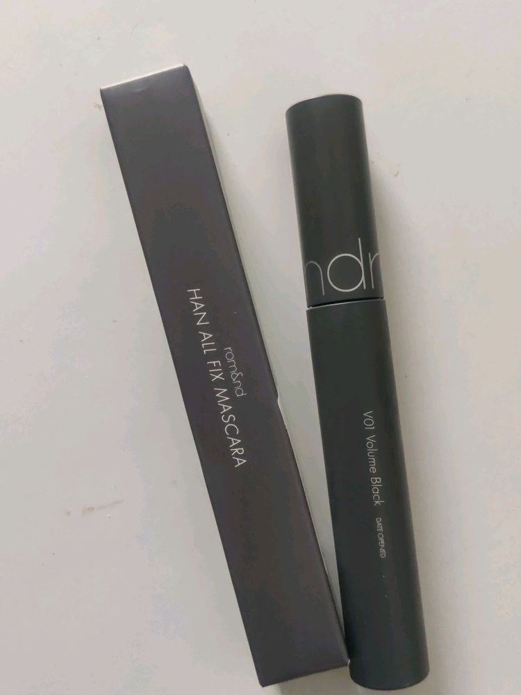 Romand Han Mascara- Volume Black