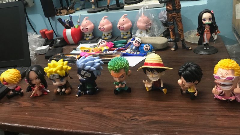 Naruto And One Piece 8 Pcs Set Of Small Miniature