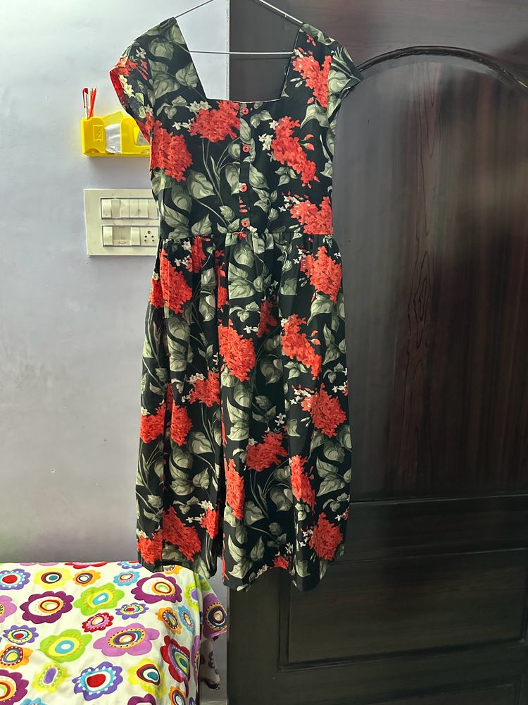 Black Floral Print Kurta-s