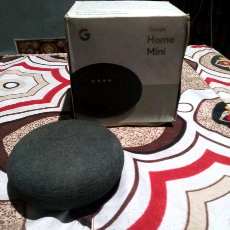 Google Home Mini (In New Condition)