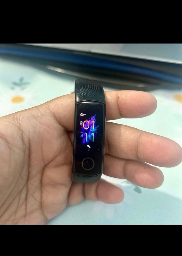 HONOR FITNESS BAND