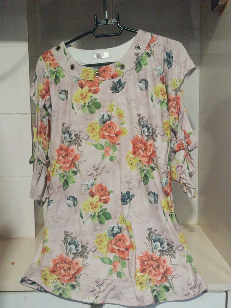 Flower Tee