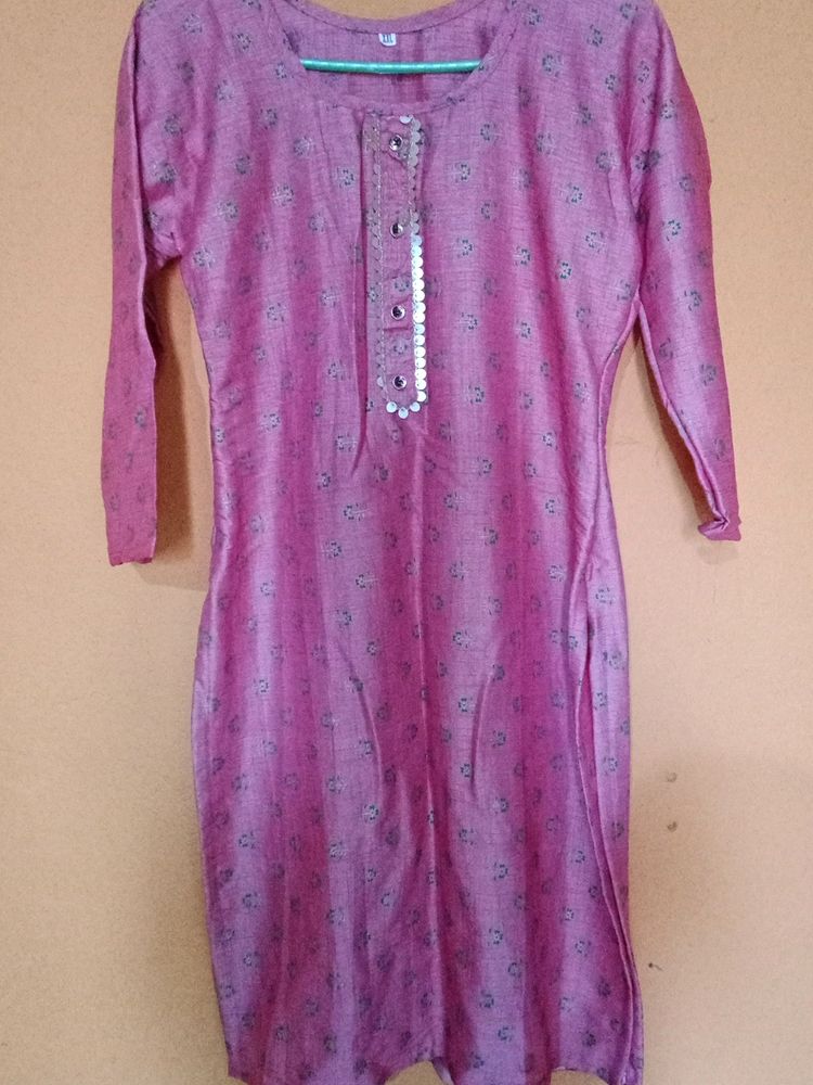 Burgandi Women Kurti