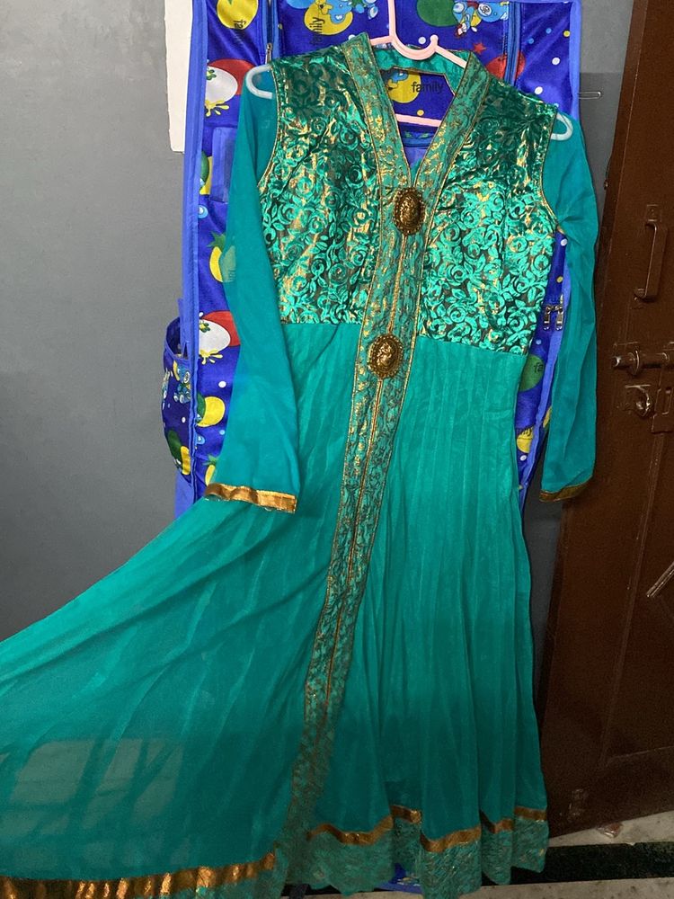 Full Anarkali Kurta Set