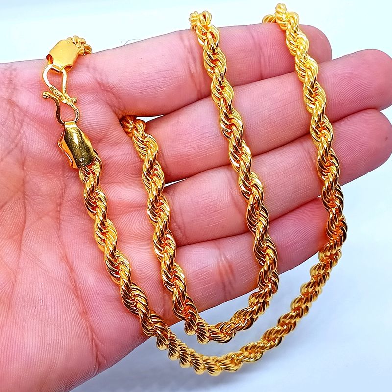 30rs Off Brand New Stylish Heavy Chain