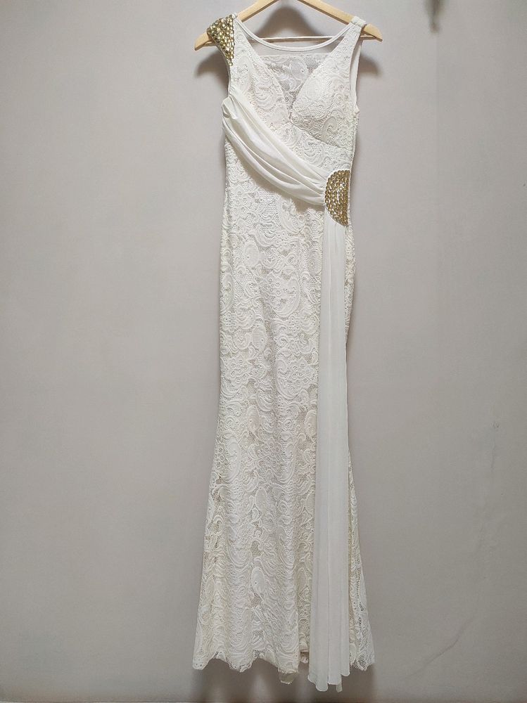 White Lacework Maxi Dress