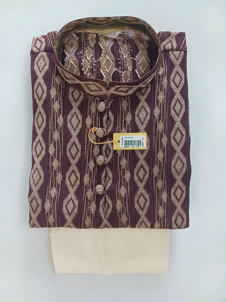 Kurta Chudidar Set (Benarasi Pattern)