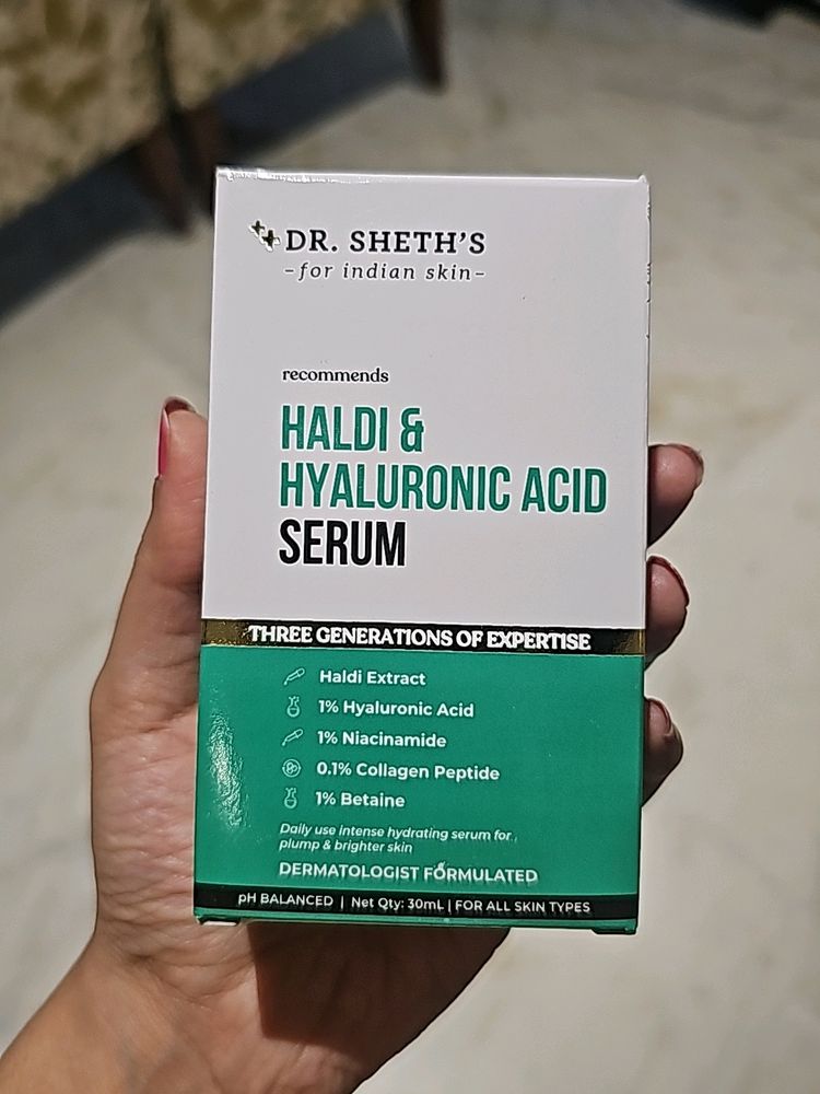 Dr Sheth Haldi & Hyaluronic Acid Serum