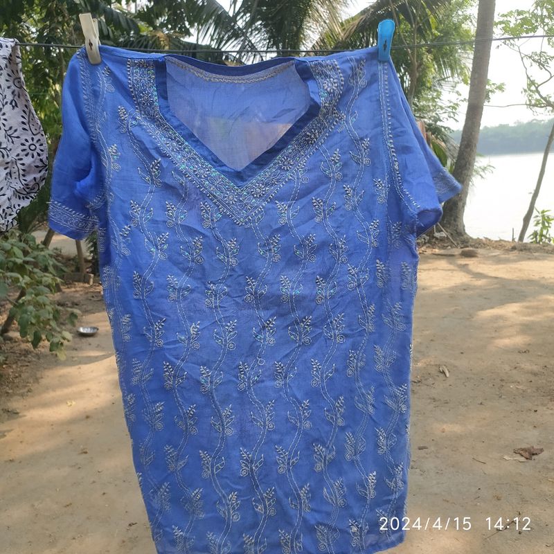 Chikankari Top