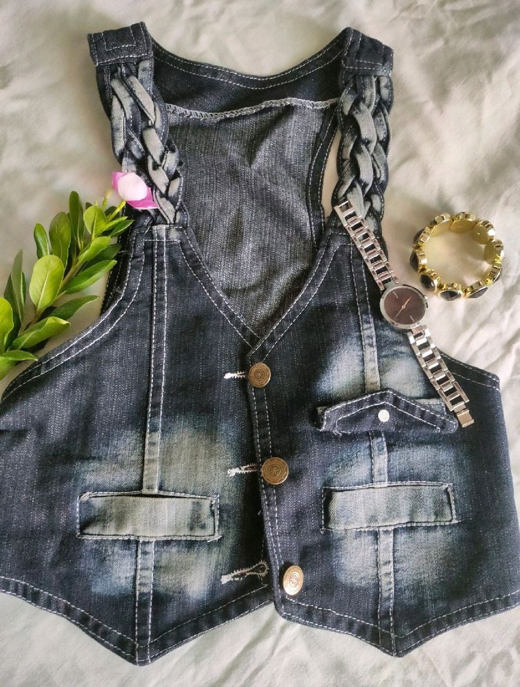 Denim Jacket 🖤