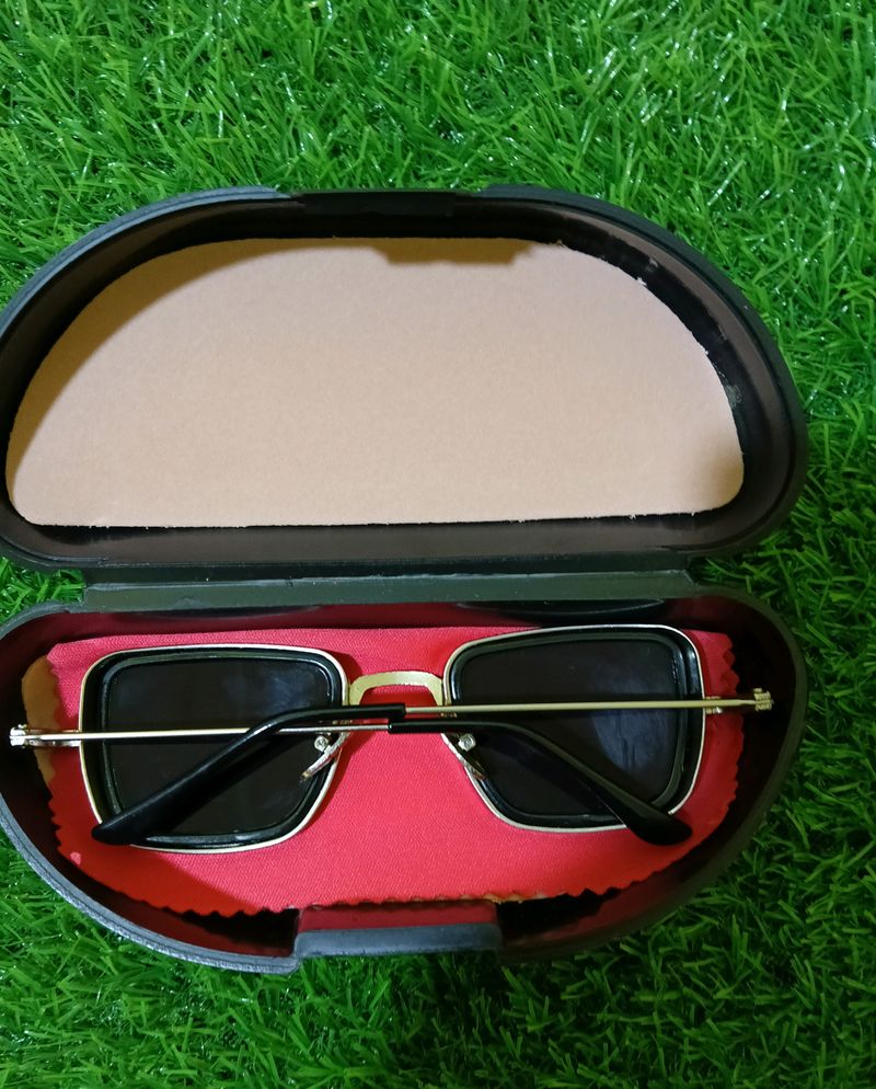 Sunglasses With Hard Case