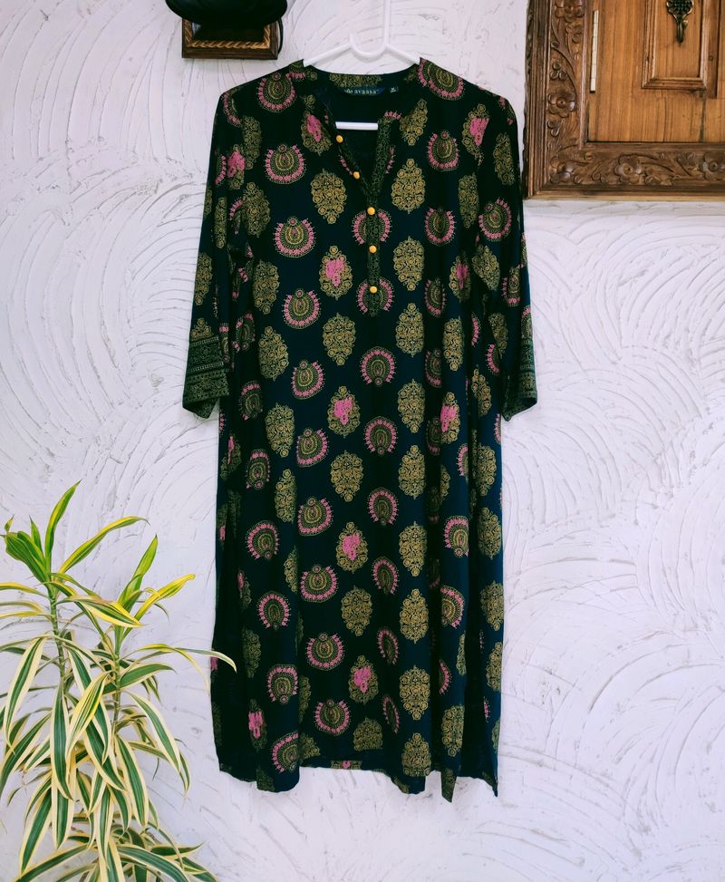 Dark Green Kurta (New & Un-used)