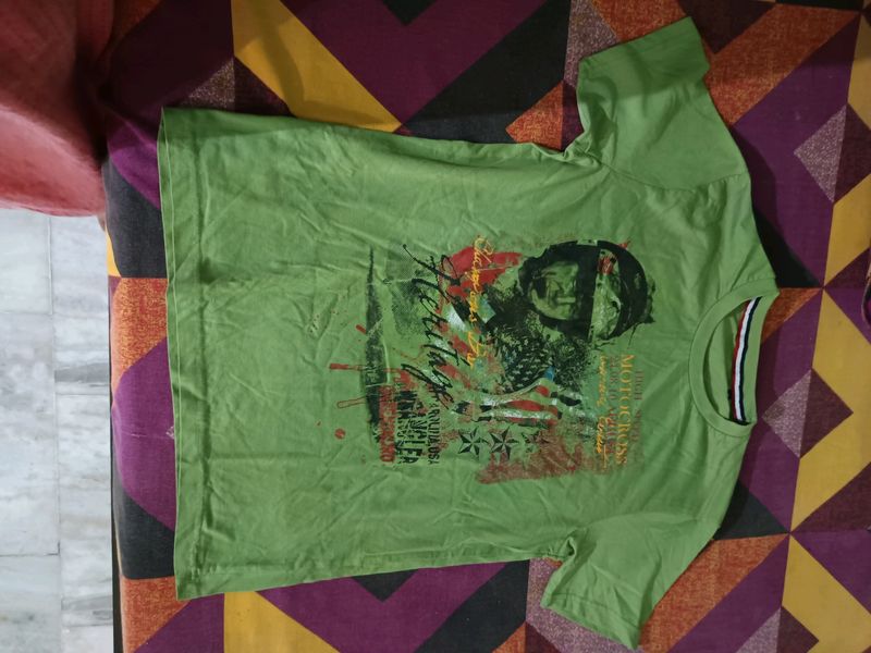 Green Color Tshirt For Man/ Boy