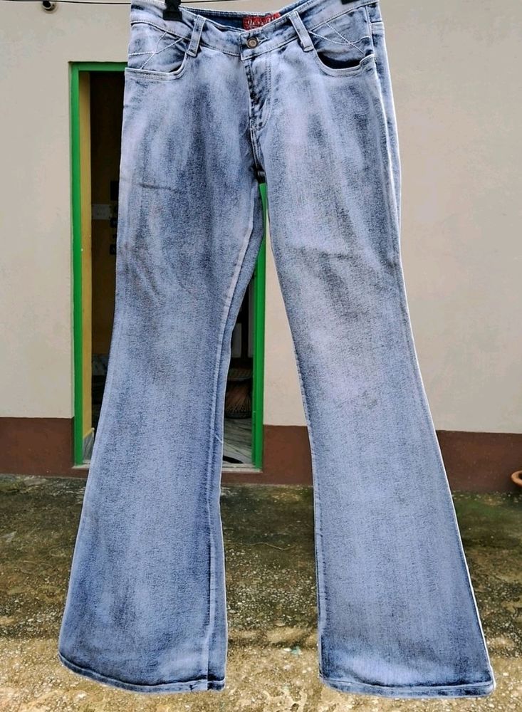 Bootcut/Flared jeans.