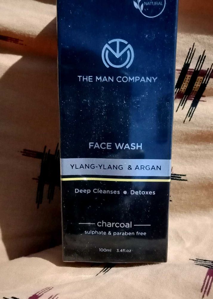 SEALED BRAND NEW FACE WASH THE MAN COMPANY