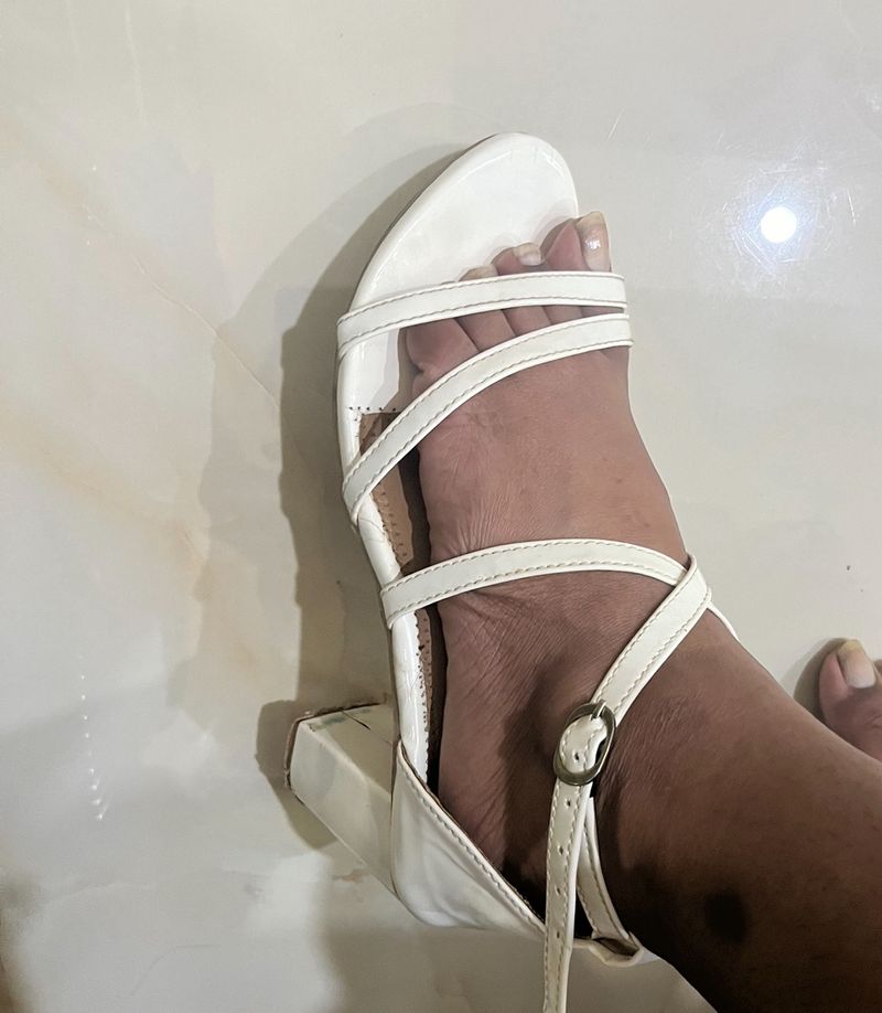 A White Heels