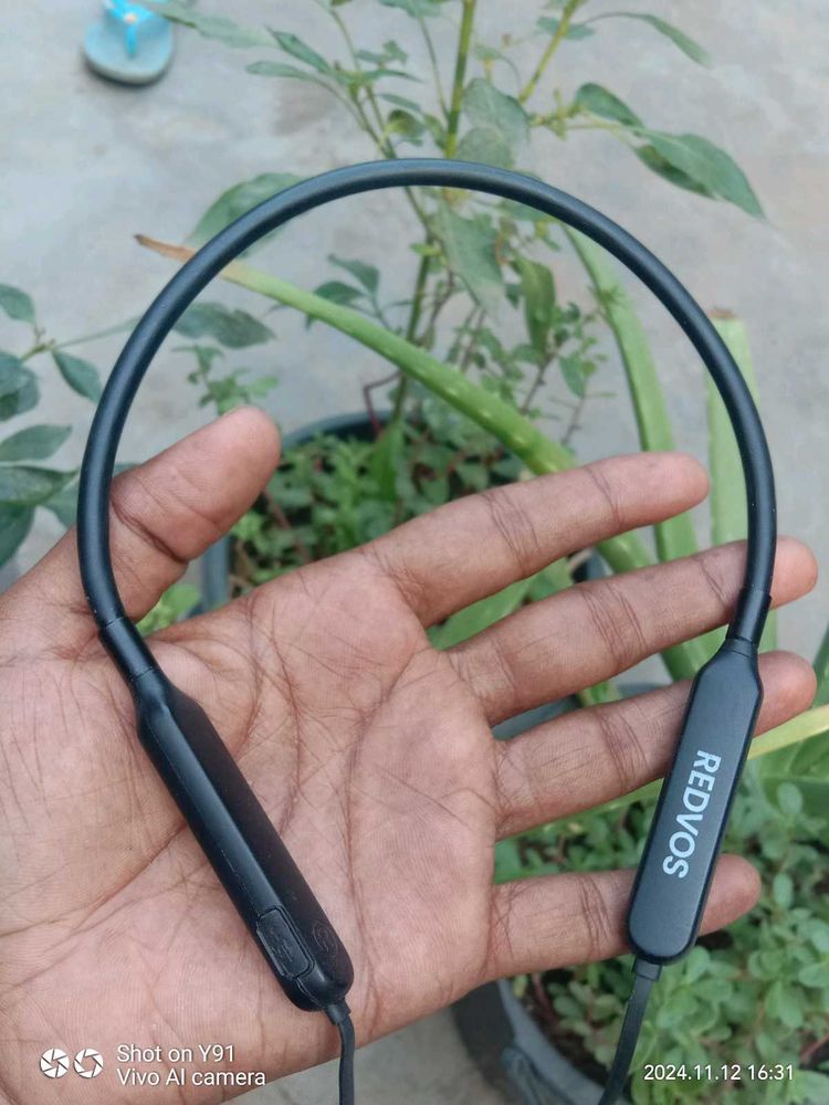 REDVOS Skul-30 Branded Bluetooth Neckband