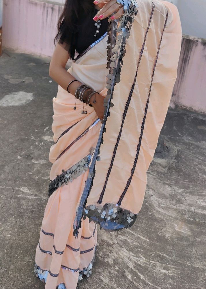 Fashionable Saree