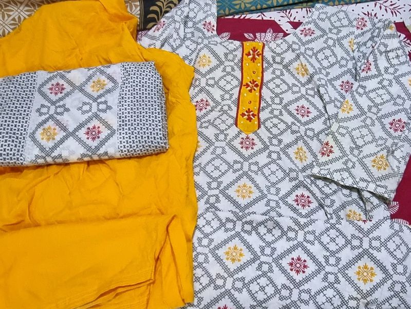 Kurti Set