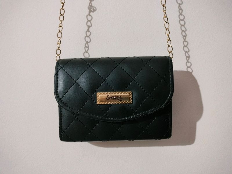 Black Sling Bag With Golden Chain