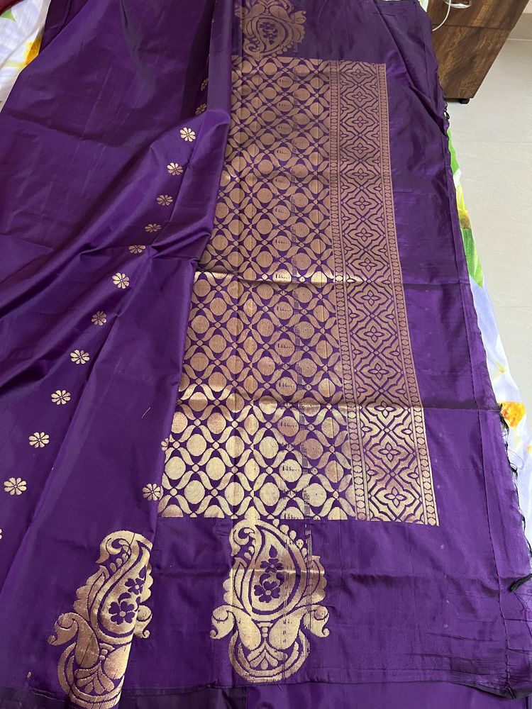 Purple Semi Soft Silk Handloom Saree